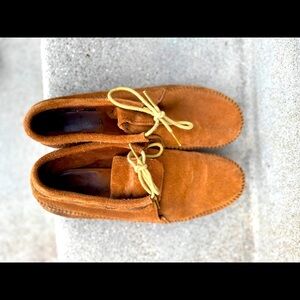 Women’s moccasins